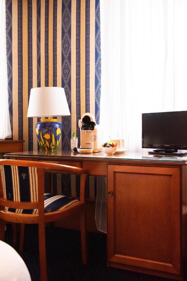 Hotel Jolly Roger Dunkirk Luaran gambar
